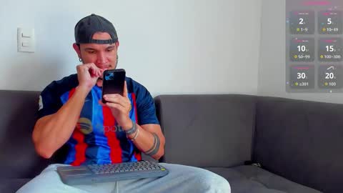 A online show from 23, 10, 2025