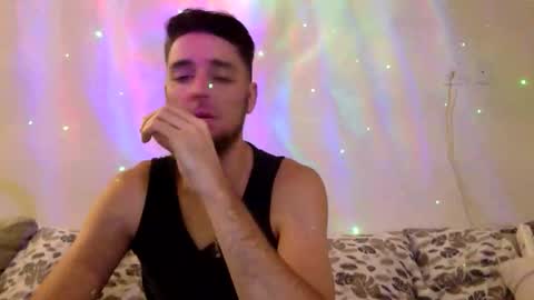 Snapshot of austincutieyes chatting on 14, 4, 2026 AudiEna online show from 14, 4, 2026