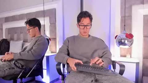 austinreeds online show from 27, 2, 2026