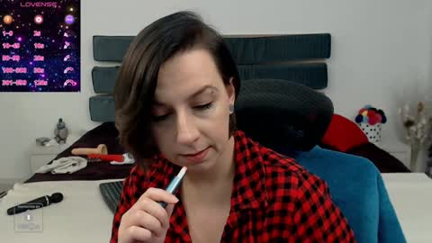 AutumnOpal online show from 4, 2, 2025