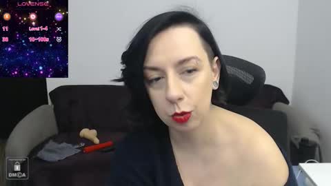 AutumnOpal online show from 4, 3, 2026