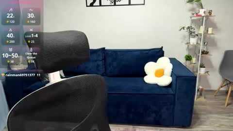 Snapshot of autumnroginson chatting on 17, 10, 2025 Annie online show from 17, 10, 2025