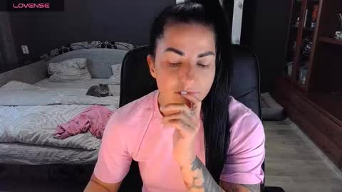 Snapshot of ava__doll chatting on 22, 11, 2025 Ava online show from 22, 11, 2025