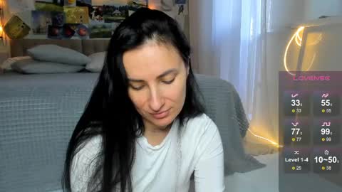 Snapshot of ava_athena chatting on 18, 7, 2026 Ava online show from 18, 7, 2026