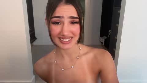 Ava  online show from 20, 2, 2026