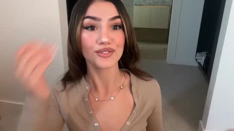 Ava  online show from 26, 2, 2026