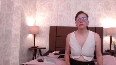 Snapshot of ava_raye chatting on 11, 2, 2026 Ava online show from 11, 2, 2026