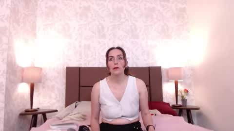 Snapshot of ava_raye chatting on 17, 2, 2026 Ava online show from 17, 2, 2026