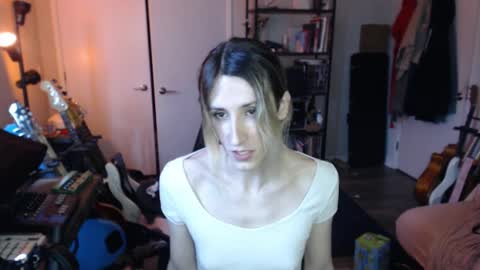 Snapshot of ava_reinhart_999 chatting on 9, 5, 2026 Ava online show from 9, 5, 2026