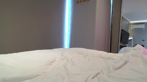 Ava Brooks online show from 7, 4, 2026