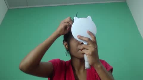 Snapshot of avalericherrycm101 chatting on 18, 11, 2025 avalericherrycm101 online show from 18, 11, 2025