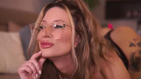 Ava online show from 4, 3, 2026