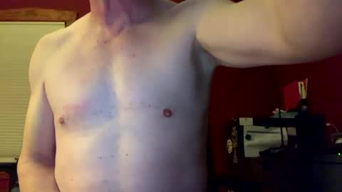 Snapshot of avant84 chatting on 7, 1, 2025 avant84 online show from 7, 1, 2025