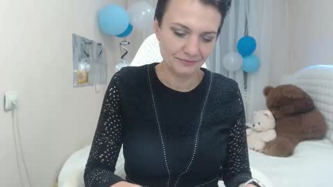 avasaturnian online show from 30, 9, 2025