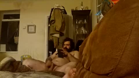 Snapshot of averageguy213396 chatting on 19, 2, 2026 averageguy213396 online show from 19, 2, 2026