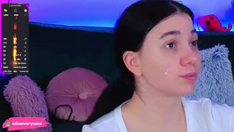 AveryWillow online show from 22, 3, 2026