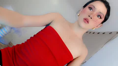 Snapshot of avi_maria chatting on 5, 7, 2026 avi_maria online show from 5, 7, 2026
