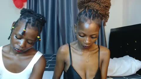 Snapshot of avian_babe chatting on 13, 2, 2026 Avian online show from 13, 2, 2026