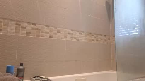 avidfan123 online show from 12, 9, 2025