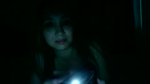 Snapshot of avinelra chatting on 7, 5, 2026 avinelra online show from 7, 5, 2026