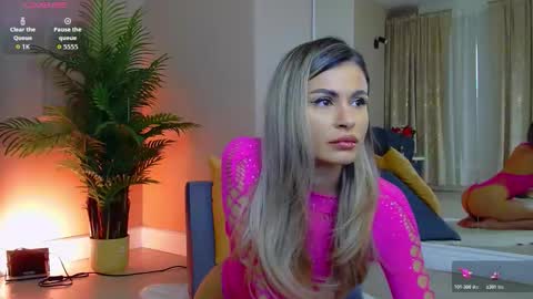 AVRILL CYRUX online show from 27, 2, 2026