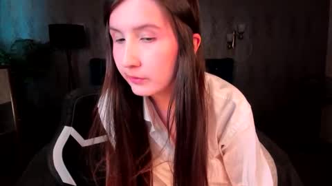 Snapshot of avrora_shy_ chatting on 10, 2, 2026 Avrora online show from 10, 2, 2026