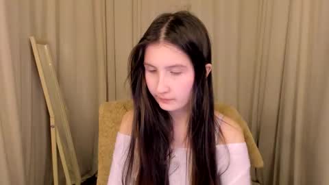 Snapshot of avrora_shy_ chatting on 13, 2, 2026 Avrora online show from 13, 2, 2026