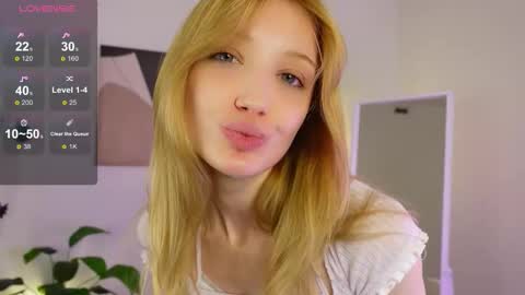 aweryuwu online show from 2, 11, 2025