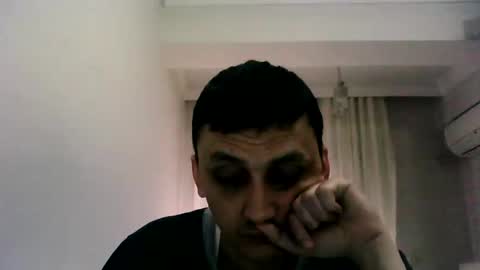 Snapshot of awesenheit chatting on 10, 5, 2026 awesenheit online show from 10, 5, 2026