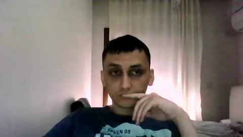 Snapshot of awesenheit chatting on 17, 5, 2026 awesenheit online show from 17, 5, 2026