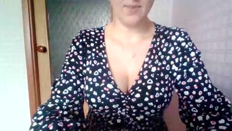 awesomeladyy online show from 8, 2, 2026