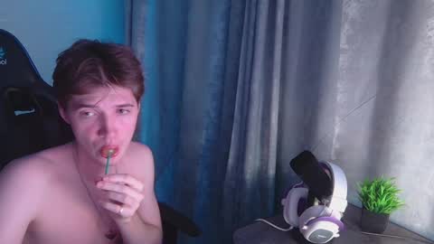 Snapshot of axel_0ne chatting on 4, 6, 2026 axel_0ne online show from 4, 6, 2026