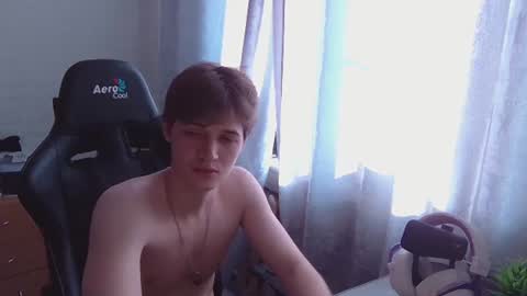 Snapshot of axel_0ne chatting on 10, 6, 2026 axel_0ne online show from 10, 6, 2026