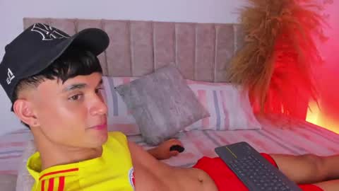 Snapshot of axel_cody_ chatting on 27, 6, 2026 AXEL online show from 27, 6, 2026