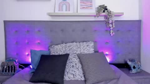 Snapshot of axel_colling1 chatting on 30, 4, 2026 AXEL online show from 30, 4, 2026