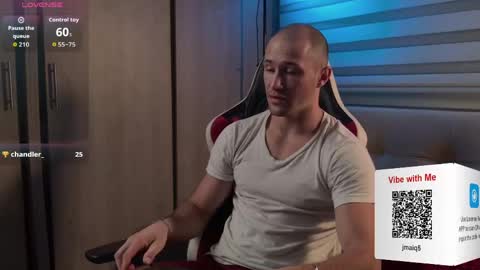 Snapshot of axel_fairchaild chatting on 19, 4, 2026 Axel Fairchaild online show from 19, 4, 2026