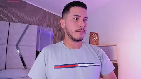 Snapshot of axel_grey_ chatting on 17, 1, 2026 axel_grey_ online show from 17, 1, 2026