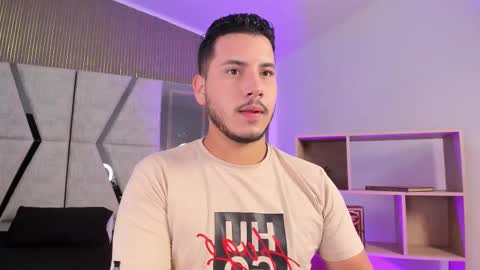 Snapshot of axel_grey_ chatting on 12, 2, 2026 axel_grey_ online show from 12, 2, 2026
