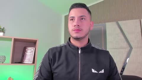 Snapshot of axel_grey_ chatting on 15, 3, 2026 axel_grey_ online show from 15, 3, 2026