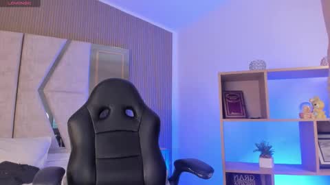 Snapshot of axel_grey_ chatting on 18, 3, 2026 axel_grey_ online show from 18, 3, 2026