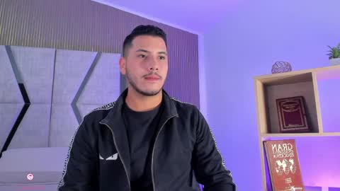 Snapshot of axel_grey_ chatting on 6, 4, 2026 axel_grey_ online show from 6, 4, 2026