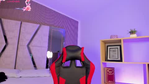 Snapshot of axel_grey_ chatting on 15, 7, 2026 axel_grey_ online show from 15, 7, 2026