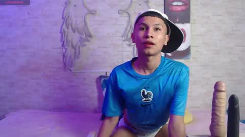 axel_milo_and_kairo online show from 3, 2, 2026