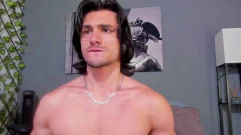 Snapshot of axel_owen chatting on 13, 1, 2025 Axel online show from 13, 1, 2025