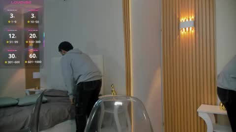 Snapshot of axel_ps chatting on 28, 9, 2025 Alex online show from 28, 9, 2025