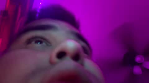 Snapshot of axelfigueroa2 chatting on 13, 11, 2025 axelfigueroa2 online show from 13, 11, 2025