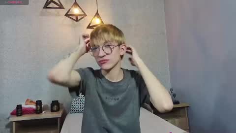 Snapshot of axell_stone chatting on 16, 6, 2026 axell_stone online show from 16, 6, 2026