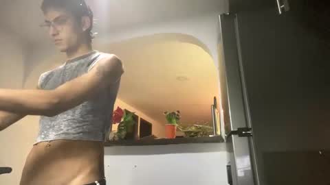 Axel  online show from 11, 1, 2025