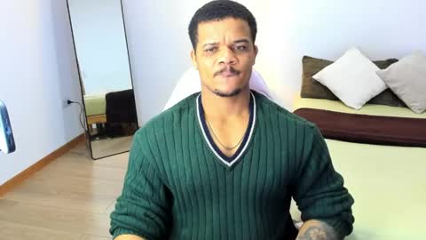 Snapshot of axelldasilva chatting on 24, 5, 2026 AXEL DA SILVA online show from 24, 5, 2026