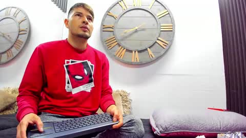 Snapshot of axelxmia_07 chatting on 10, 2, 2025 Axel and mia online show from 10, 2, 2025